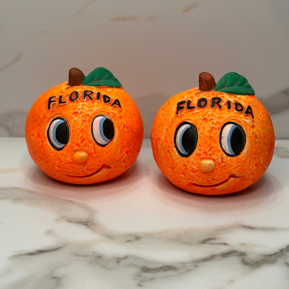 Vintage Florida Orange Anthropomorphic Salt and Pepper Shakers Souvenir Set